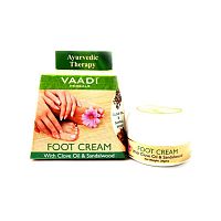 Крем для ног "Гвоздика и сандал" 30 г, Vaadi Herbals (срок годности: до декабря 2017 г.)